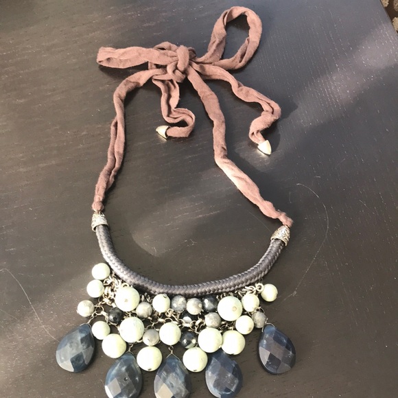 Anthropologie Jewelry - Anthropologie Statement Necklace